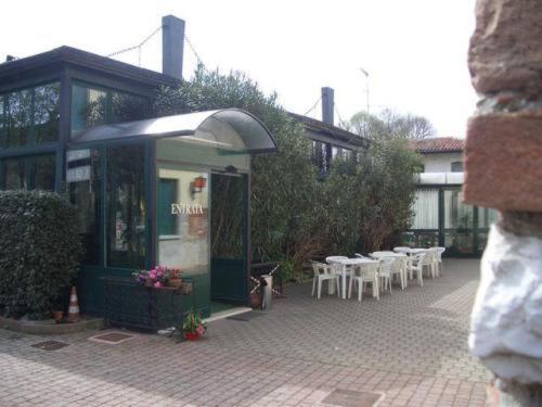Hotel Il Granaio Порто Мантовано Екстериор снимка
